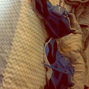 10.5 nikes fresh out the box